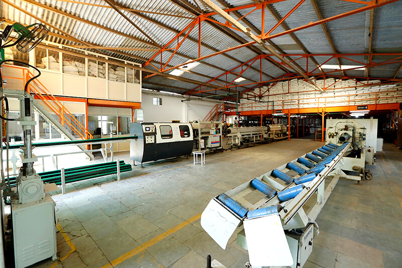 Multi-layer pipe extrusion lines at the Anjney plant